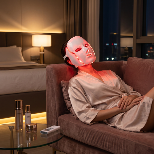LED Light Therapy Face and Neck Mask